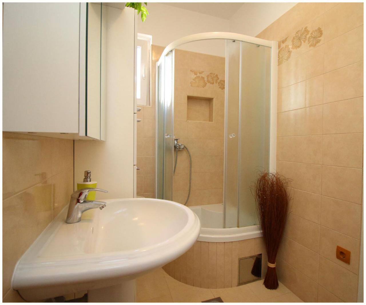 Apartment Slavko Primošten المظهر الخارجي الصورة